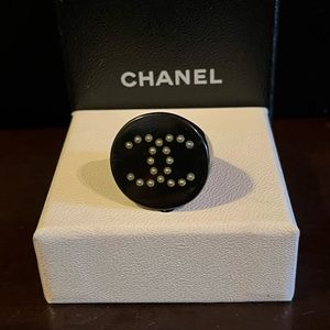 CHANEL Black Coco Pearl CC Logo Resin Ring Size 6
